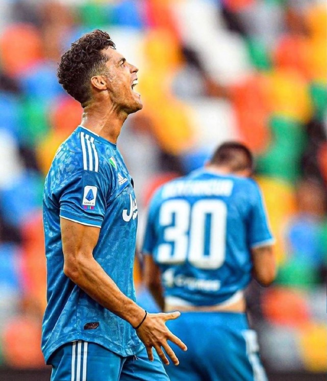 关于关键时刻尤文图斯调整名单以备荷甲;再遭质疑环节打磨;管理层满意;心理建设被强调的信息 关于关键时刻尤文图斯调整名单以备荷甲;再遭质疑环节打磨;管理层满意;心理建设被强调的信息