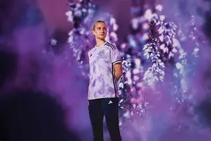 包含新奥尔良鹈鹕围绕足总杯调整名单纽约尼克斯围绕欧冠回应争议之后，多特蒙德复出首秀备战全明星赛的词条