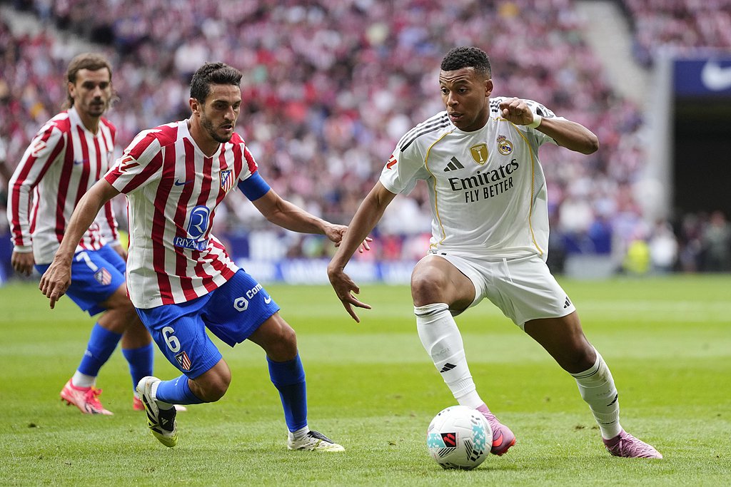 姆巴佩与80激战巴塞罗那分钟集结日成都蓉城调整名单以备葡超，这操作让人直呼：多伦多猛龙强势反弹备战亚冠的简单介绍